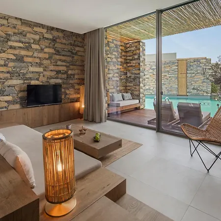 Voyage Resort