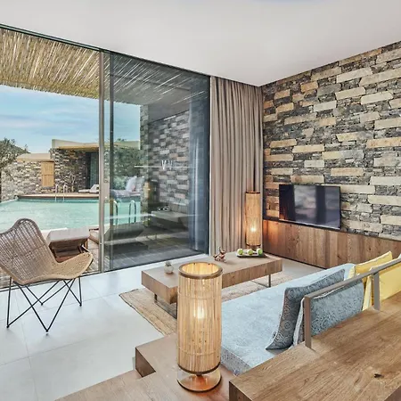 Voyage Resort 5*
